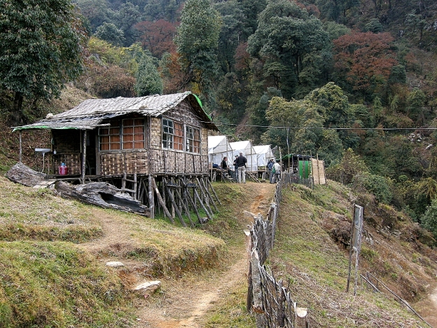 Lama Camp